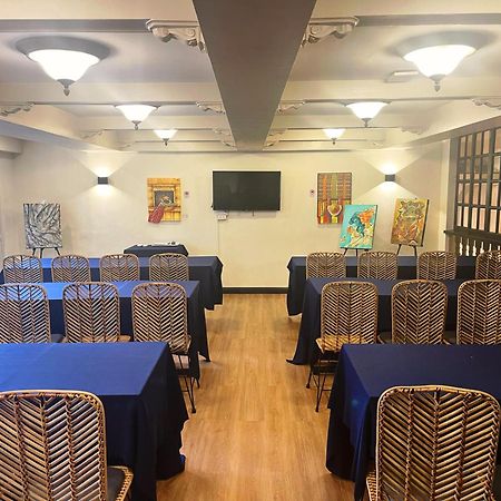 Airo Hotel Manila Ngoại thất bức ảnh