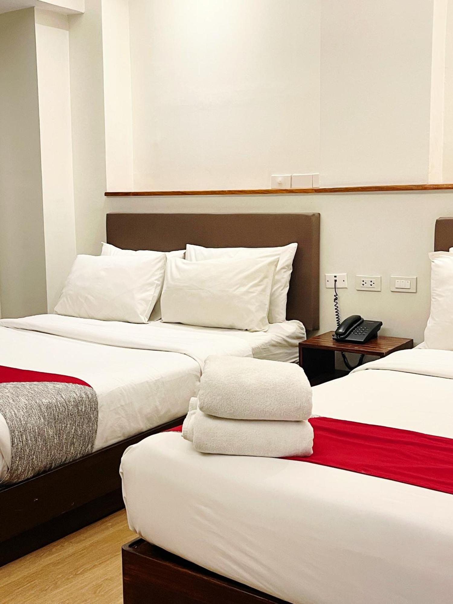 Airo Hotel Manila Ngoại thất bức ảnh